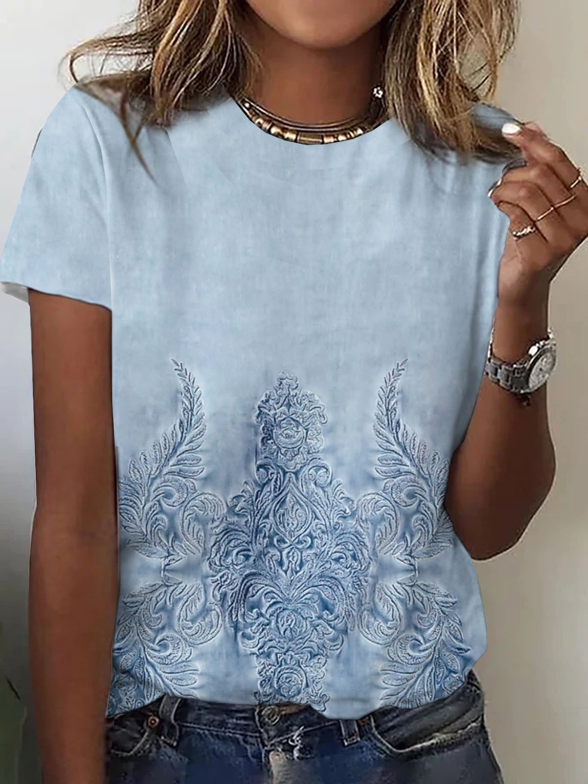 Ethnic pattern printed T-shirt