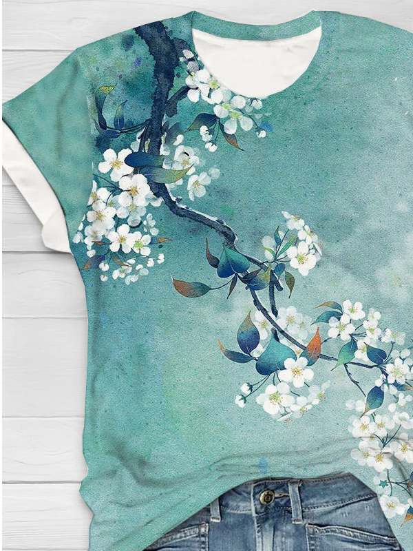 Plum Blossom Flower Printed Round Neck T-shirt